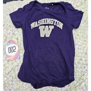 UW purple 3-6 months‎ (6m) onesie Garb